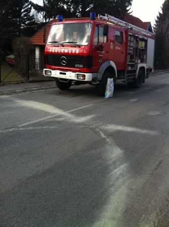 oelspur_schwarzauerstrae.jpg